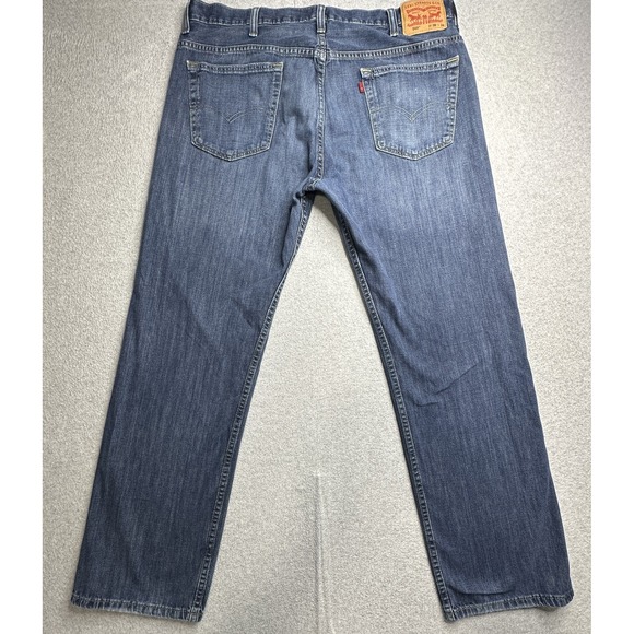 Levis 569 Jeans Mens 38x34 Blue Denim Loose Straight Leg Zip Fly Classic Pants - Picture 1 of 13
